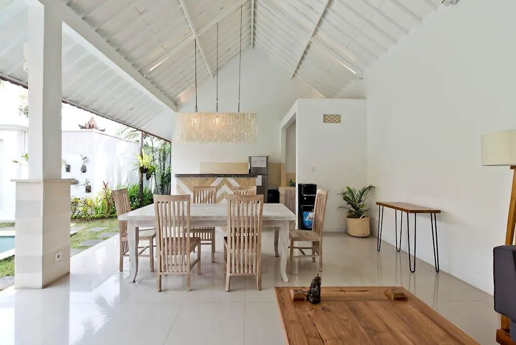 Villa Niluh Canggu  Canggu (Bali)
